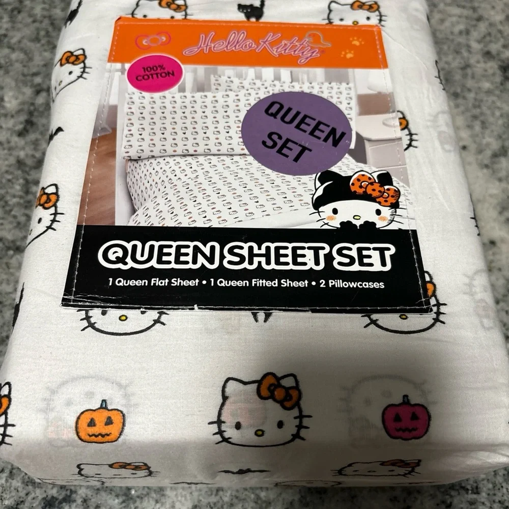 4-pcHello Kitty Sanrio Halloween pumpkin QUEEN size White 100%Cotton Sheet Set